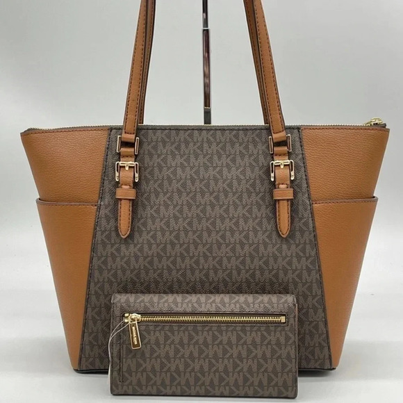 Michael Kors Large Charlotte Tote Bag & Large Trifold Wallet Brown - Picture 4 of 11